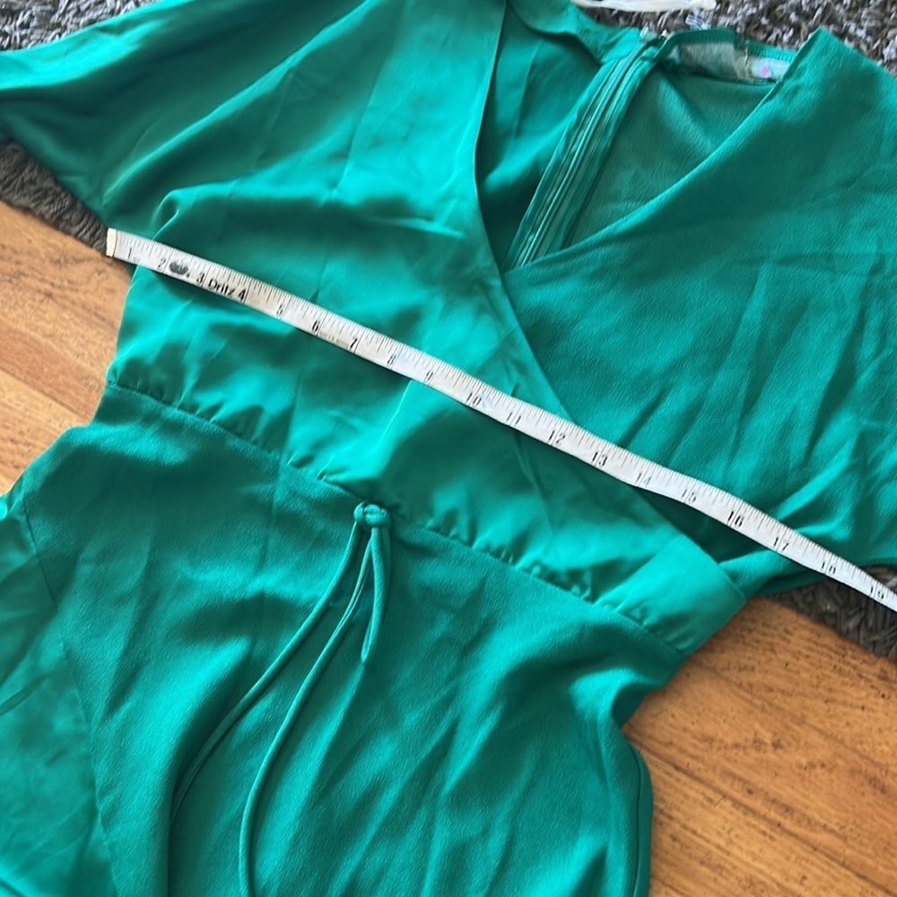 NWT Cushnie X Target Emerald Green Wrap Dress Size 4 - Picture 4 of 14